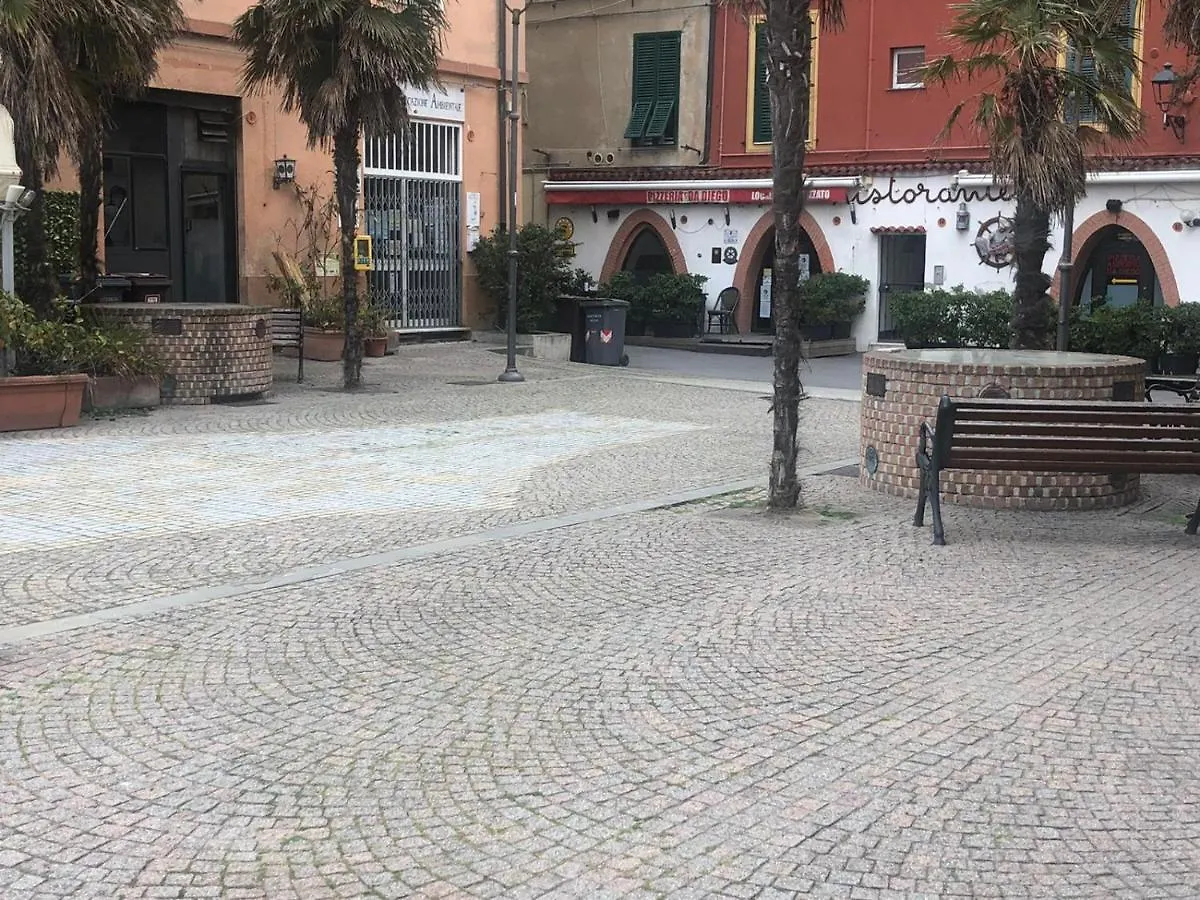 Fronte Mare Lejlighed Albissola Marina